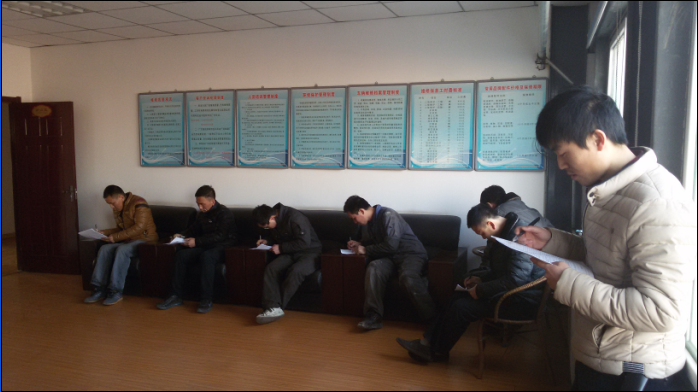 2014年干部考評工作圓滿結(jié)束