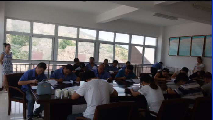 2015年前半年干部考評進程（三）